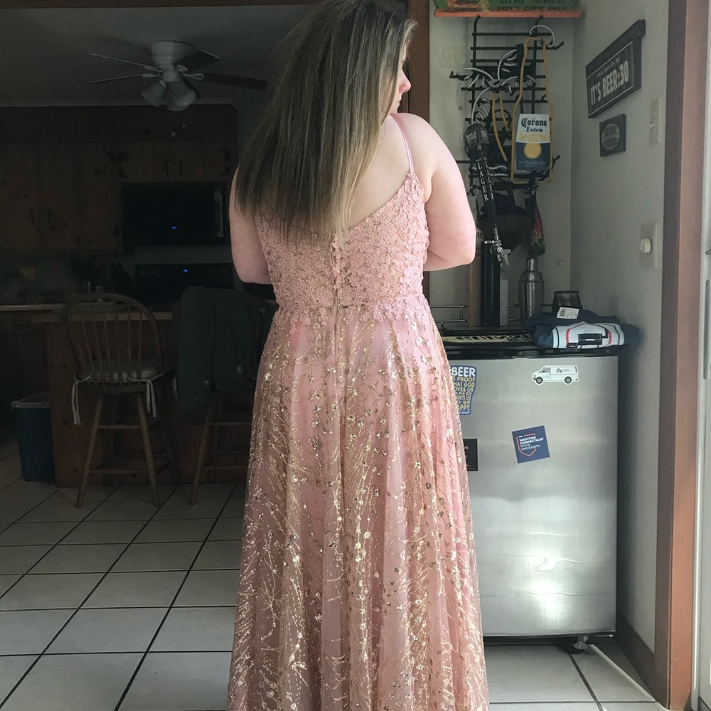 Prom dress - Picture 3 of 6